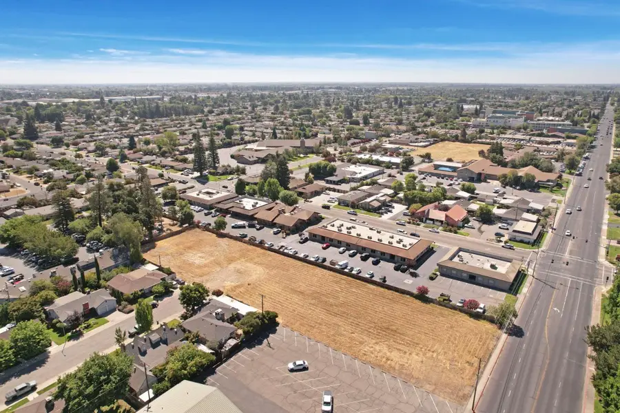 380 S Sunset Drive, Lodi, CA 95240 - Image #3