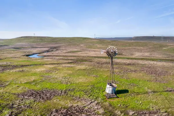 29100 E Hwy. 26, Linden, CA 95236