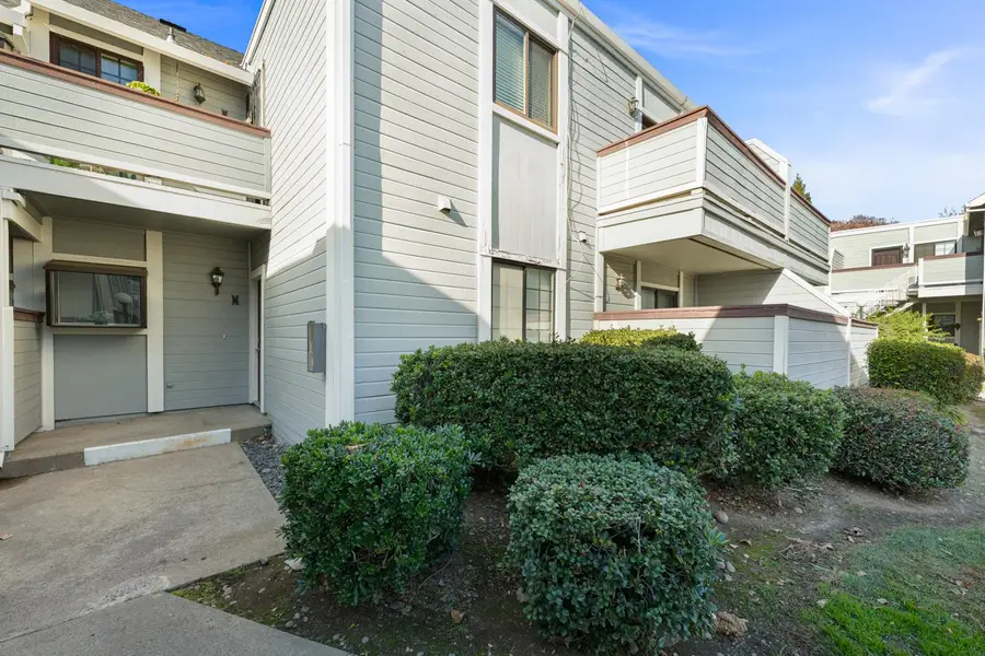 7401 Auburn Oaks Court #M, Citrus Heights, CA 95621 - Image #2