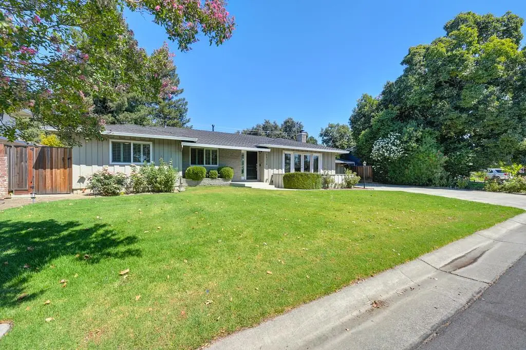44214 N El Macero Drive, El Macero, CA 95618 - Image #1