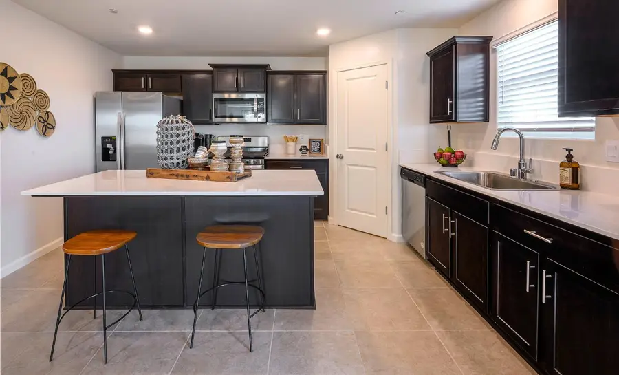 63 Blueberry Lane #05 ST, Merced, CA 95341 - Image #3