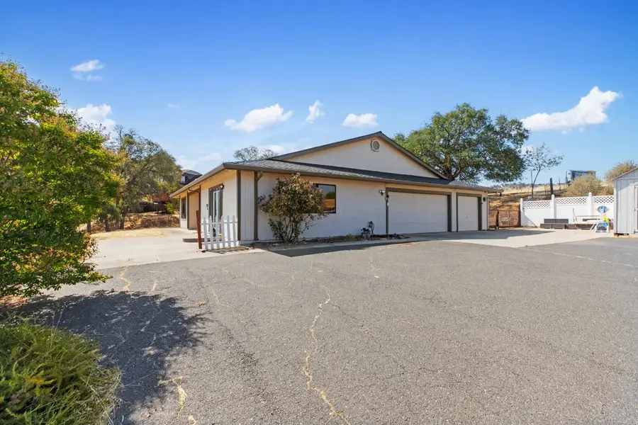 1415 Papoose Drive, Copperopolis, CA 95228 - Image #3