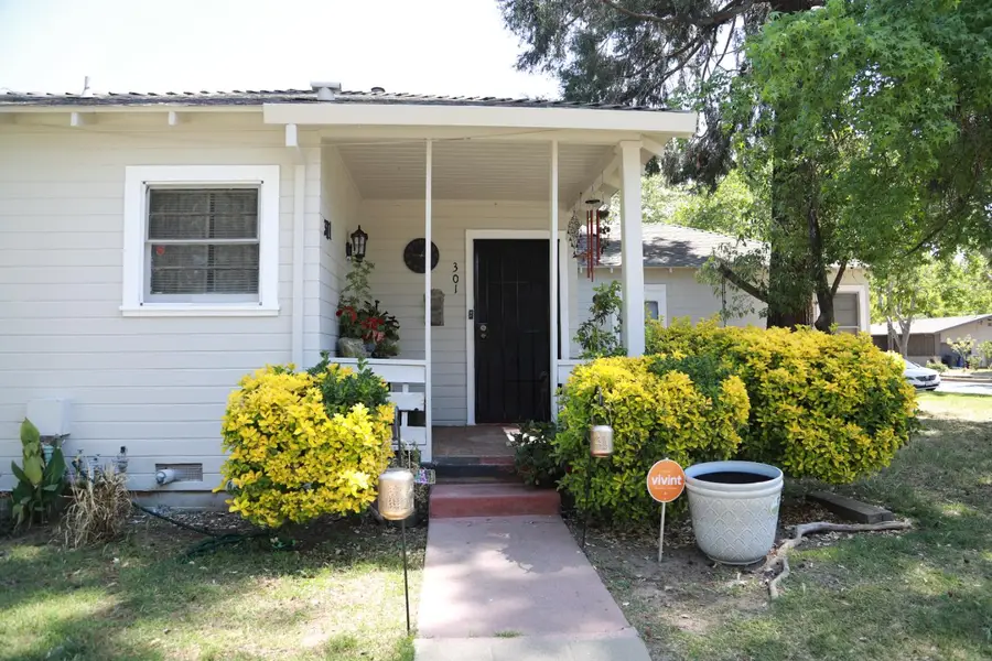 301 E Morris Avenue, Modesto, CA 95355 - Image #2
