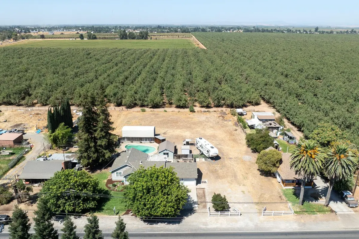 13249 Lake Road, Hickman, CA 95323 - #1