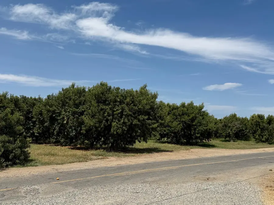 5820 Yosemite Boulevard, Modesto, CA 95357 - Image #2