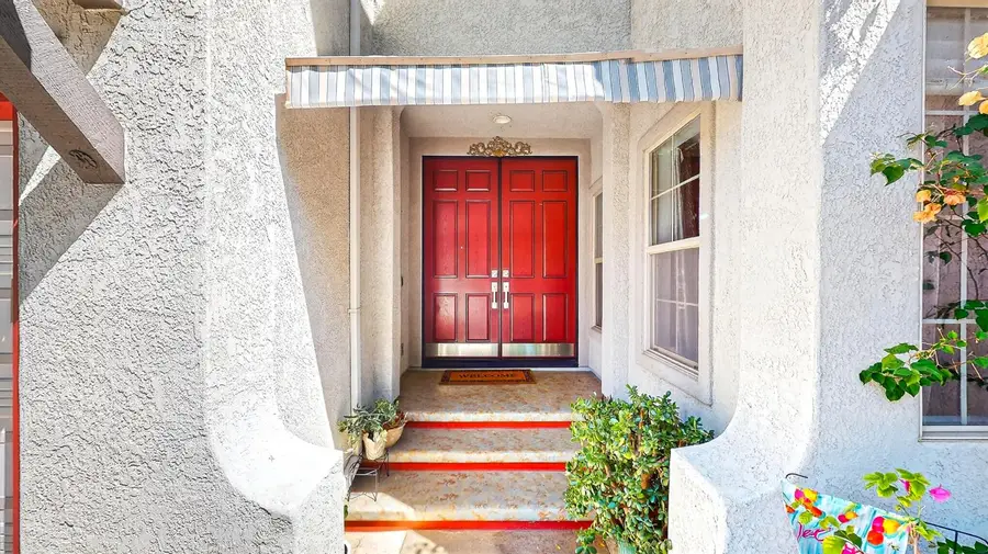 10169 Brenna Way, Elk Grove, CA 95757 - Image #2