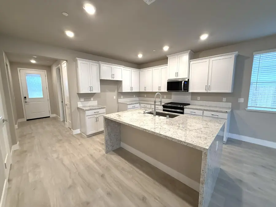 11517 S Lagarto Way, Rancho Cordova, CA 95742 - #3