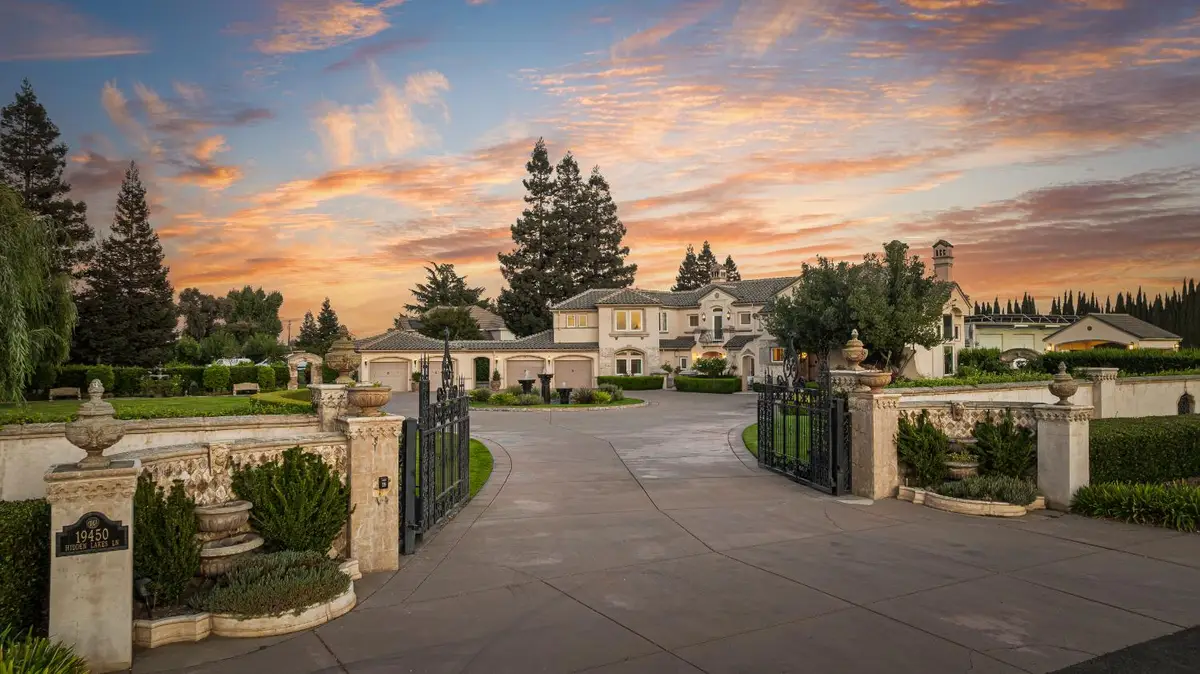 19450 Hidden Lakes Lane, Acampo, CA 95220 - Image #1