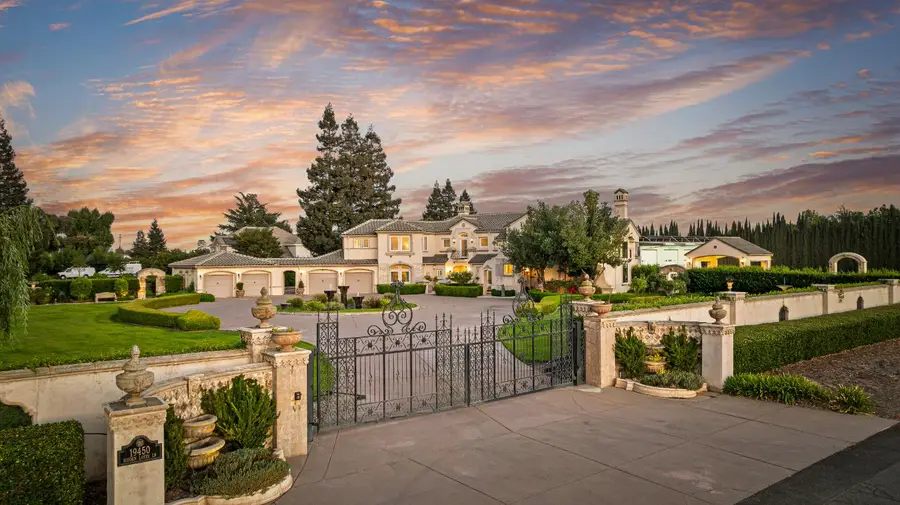 19450 Hidden Lakes Lane, Acampo, CA 95220 - Image #2