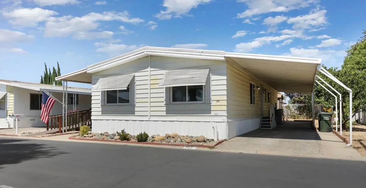 12 Pina Street, Sacramento, CA 95828 - Image #1