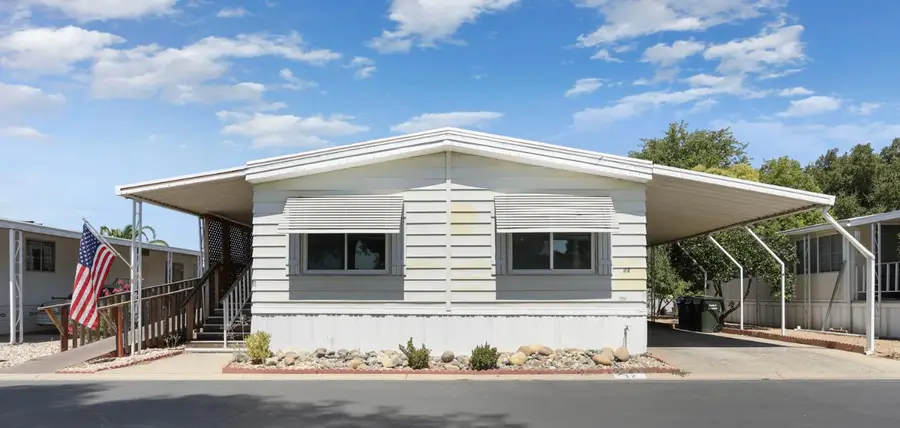 12 Pina Street, Sacramento, CA 95828 - Image #2