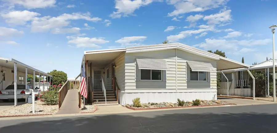 12 Pina Street, Sacramento, CA 95828 - Image #3