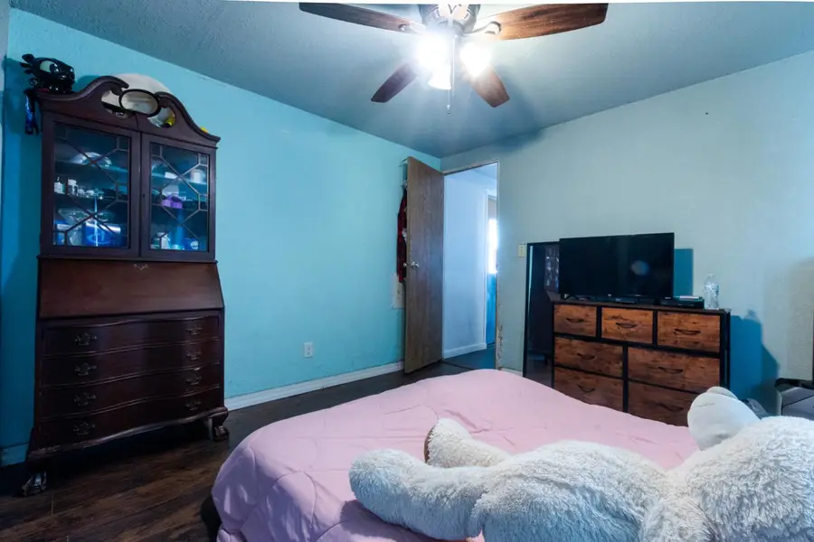 8227 Tiki Lane, Sacramento, CA 95828 - Image #3