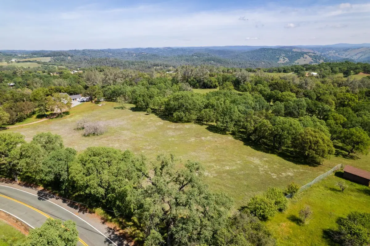 4915 Salmon Falls, Pilot Hill, CA 95664 - Image #1