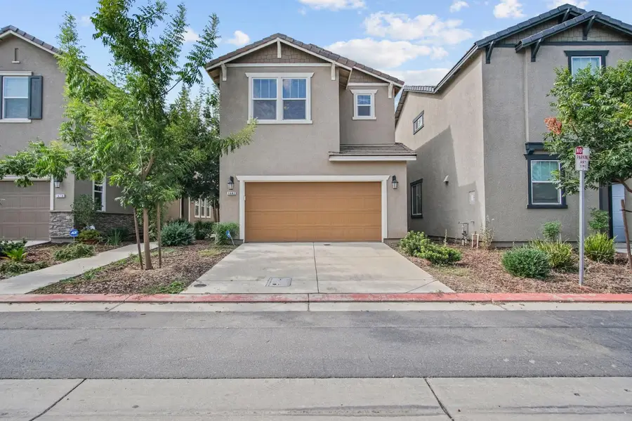 1482 Autry Way, Merced, CA 95348 - Image #2