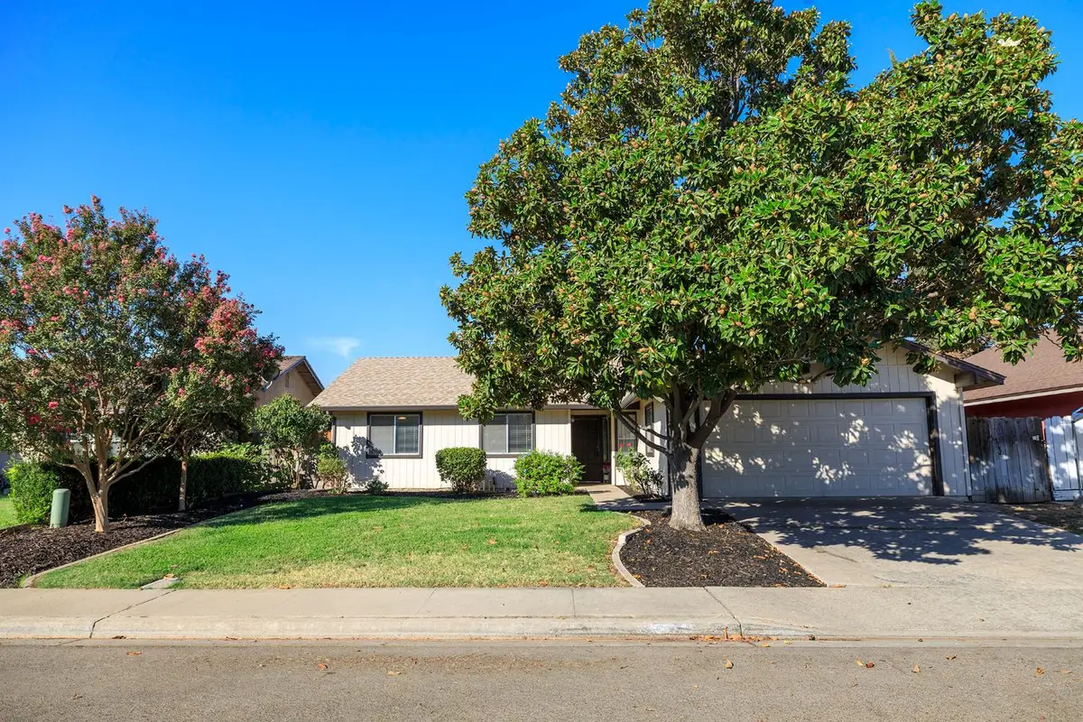 981 Countryside Drive, Turlock, CA 95380 - #1