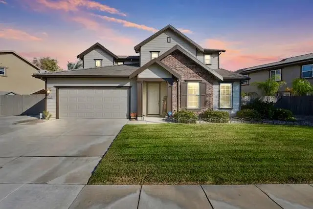 345 Cinnamon Teal Way, Newman, CA 95360 - Image #1