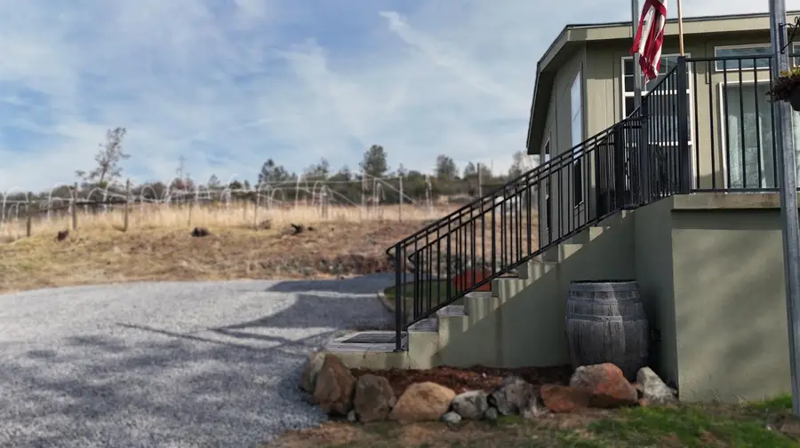 21145 Floral Road, Grass Valley, CA 95949 - Image #3