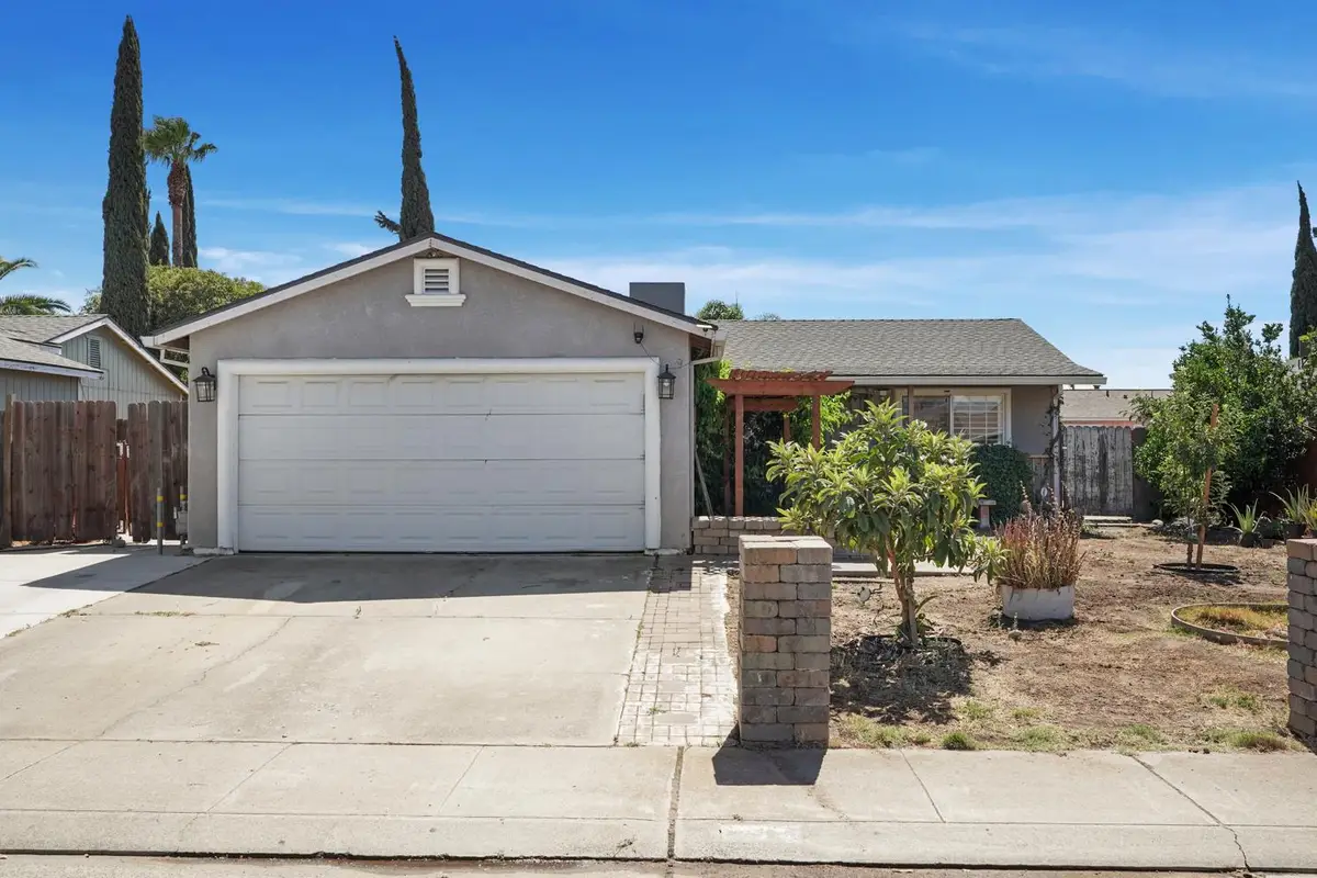 334 Osage Place, Lathrop, CA 95330 - #1