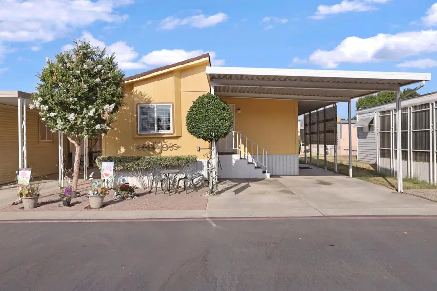 471 Almond Drive #22, Lodi, CA 95240 - Image #2