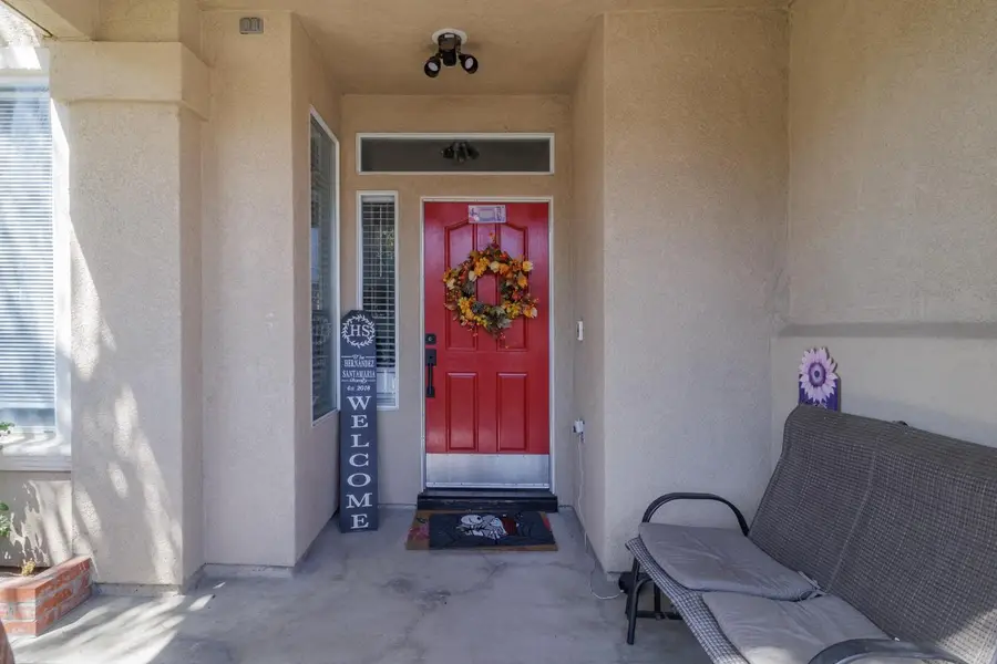 942 Garden Street, Los Banos, CA 93635 - Image #2