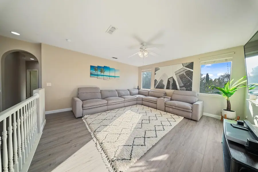 10112 Nebbiolo Court, Elk Grove, CA 95624 - Image #3