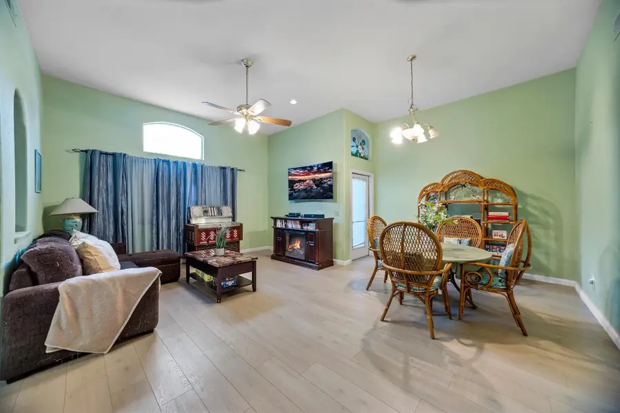 7100 Sunbridge Lane, Sacramento, CA 95828 - Image #3