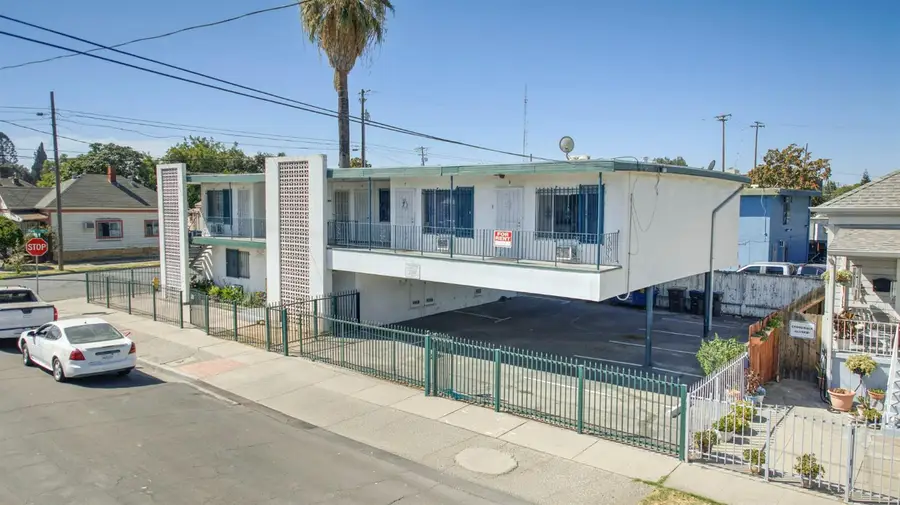1143 E Park Street, Stockton, CA 95205 - Image #3