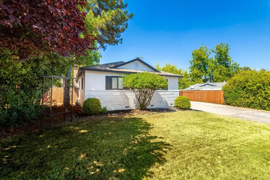 5061 Dewey Drive, Fair Oaks, CA 95628 - Image #2