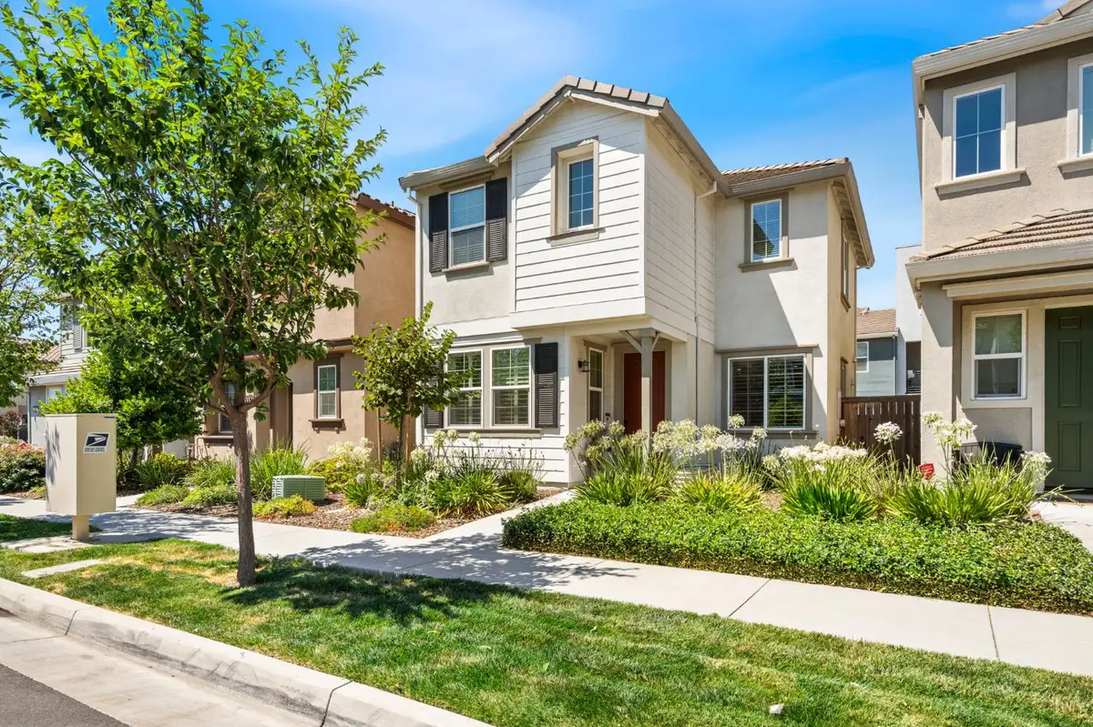 3809 Amelia Rose Way, Sacramento, CA 95834 - Image #1