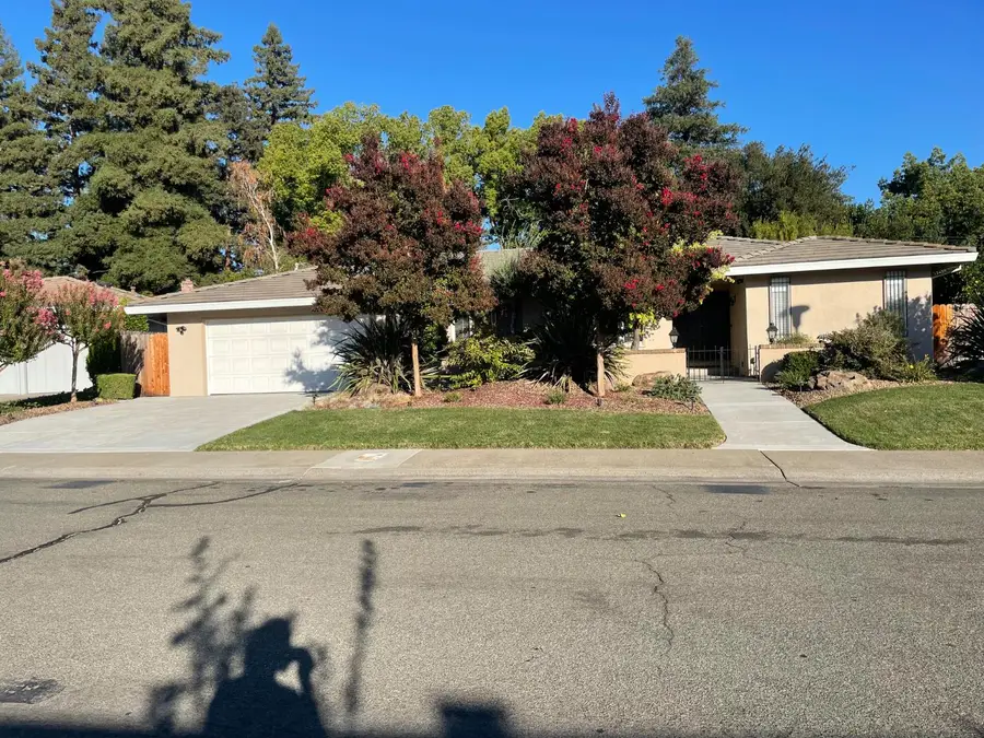 61 Saratoga Circle, Sacramento, CA 95864 - Image #2