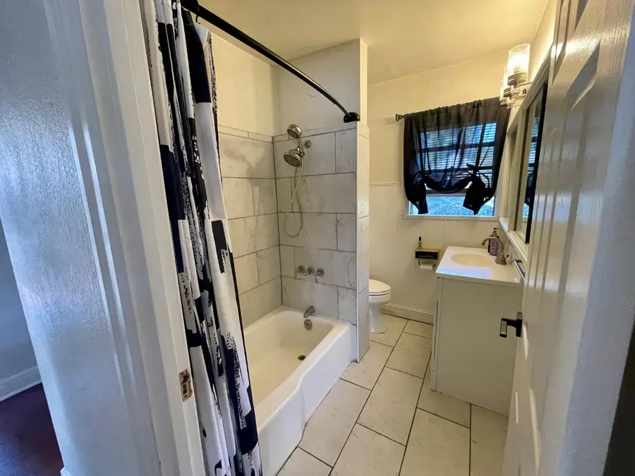 1519 N Columbia Avenue, Stockton, CA 95203 - Image #3