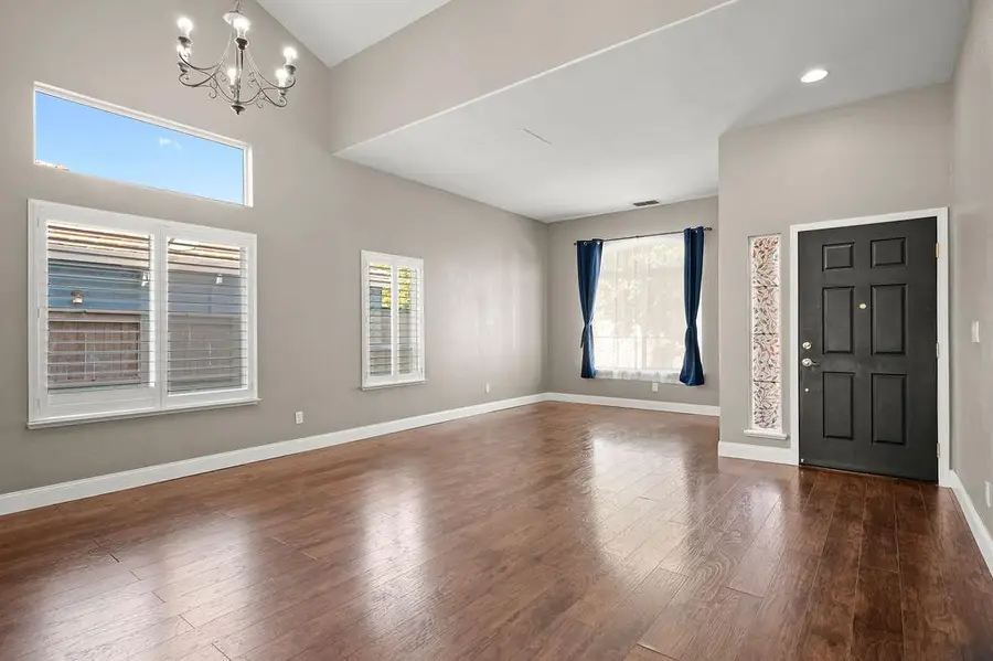 5343 Dasco Way, Sacramento, CA 95835 - Image #3