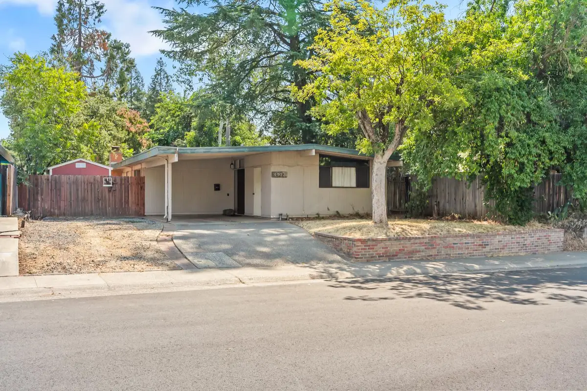 4532 Foster Way, Carmichael, CA 95608 - Image #1
