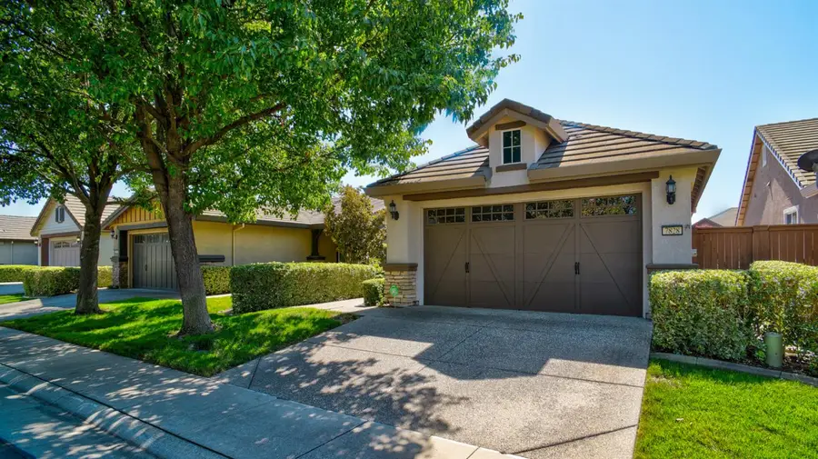 7828 Barnsley Way, Elk Grove, CA 95757 - Image #3