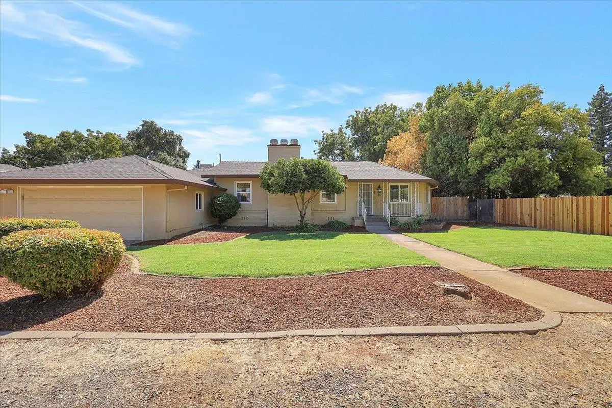 988 Carolina Avenue, Yuba City, CA 95991 - Image #1