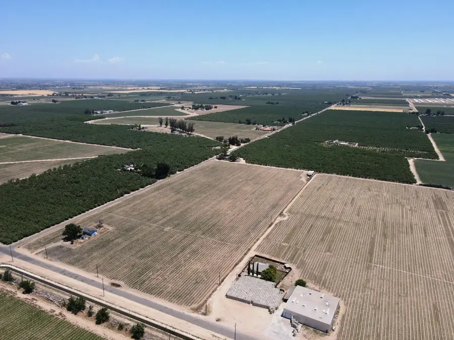 14597 Sunset Drive, Livingston, CA 95334 - Image #3