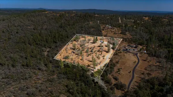 15001 Pine Rock Lane, Grass Valley, CA 95949