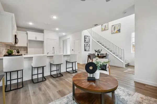 6451 Jacinto Avenue, Sacramento, CA 95823