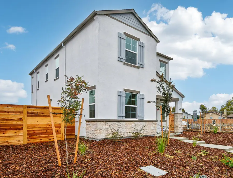 6451 Jacinto Avenue, Sacramento, CA 95823 - Image #3