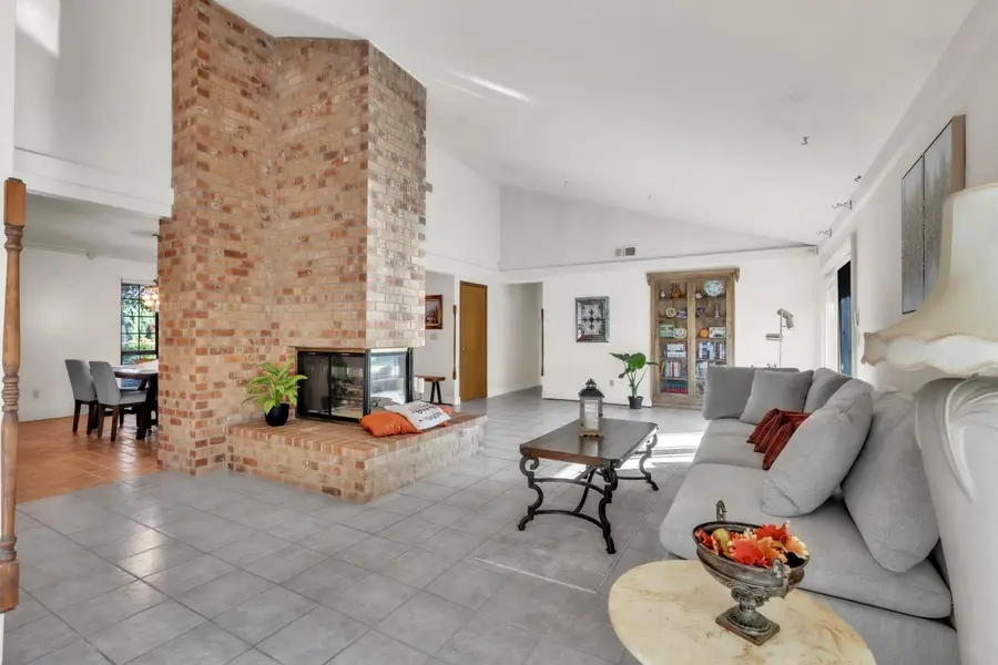 101 Monticito Court, Roseville, CA 95678 - Image #2