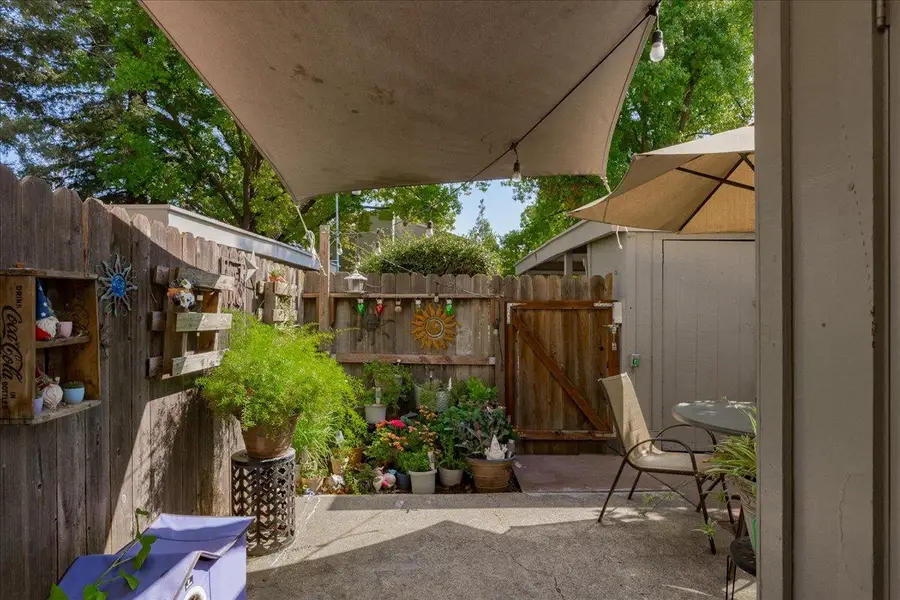 5975 Bamford Drive, Sacramento, CA 95823 - Image #3