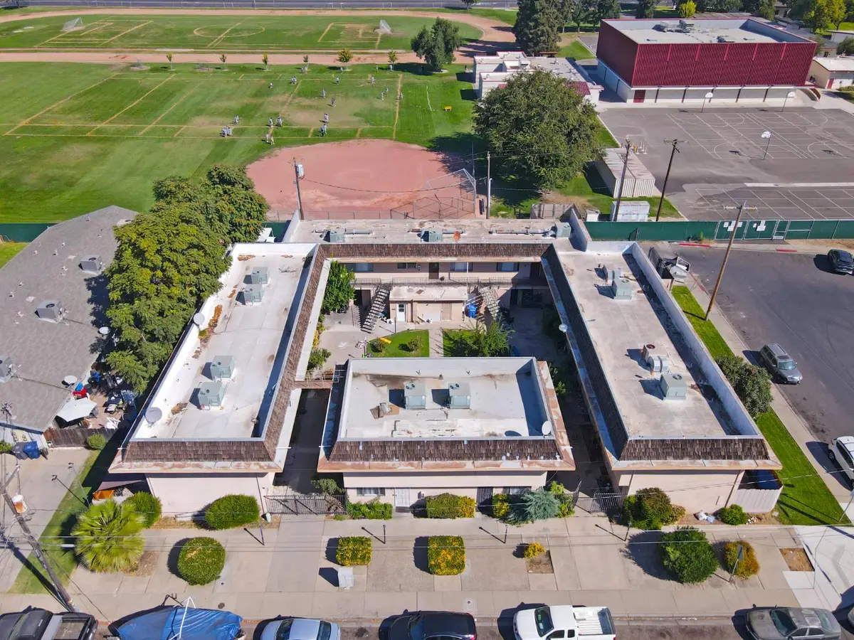 961 Wakefield Road, Turlock, CA 95380 - Image #1