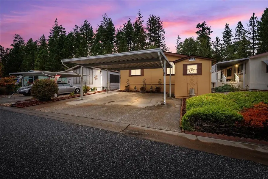 10130 Timberland Drive, Grass Valley, CA 95949 - Image #2