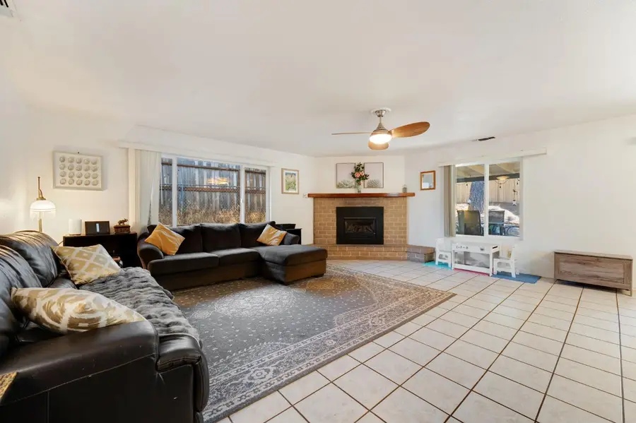 3087 Camino Court, Camino, CA 95709 - Image #3