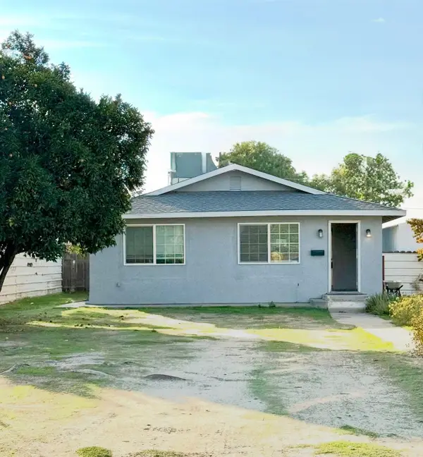 826 1st Street, Livingston, CA 95334