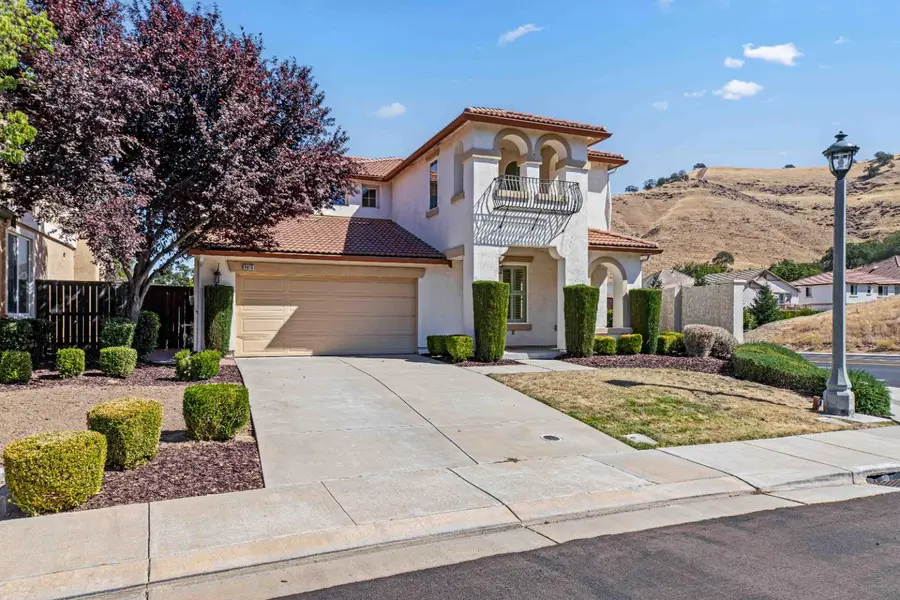 9015 Tee Box Court, Patterson, CA 95363 - Image #2