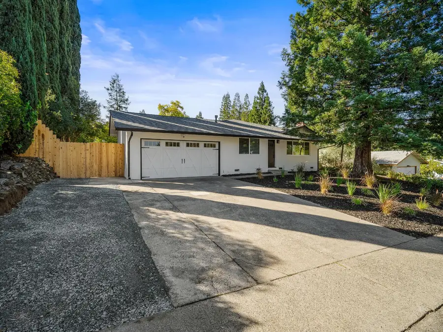 8072 Dorian Way, Fair Oaks, CA 95628 - Image #2