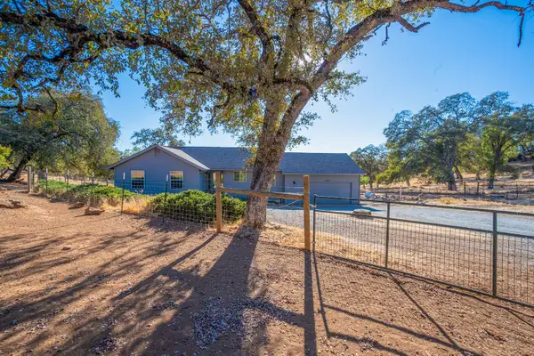 5892 Mckinley Drive, Garden Valley, CA 95633