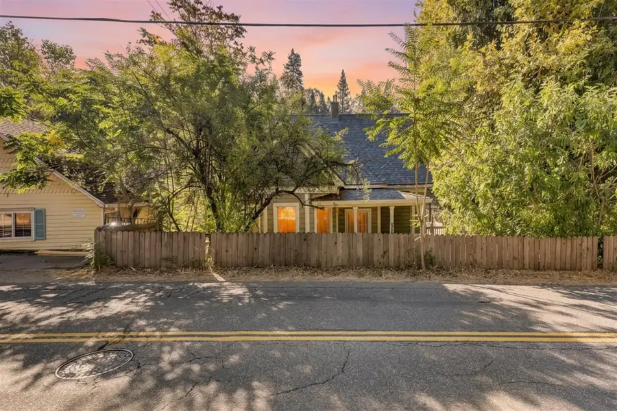 325 E Main Street, Grass Valley, CA 95945 - Image #2
